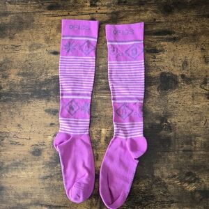 New Figs Pink women "do it will whole heart" Socks sz M